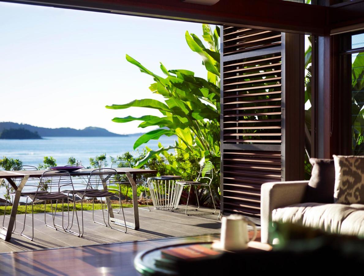 Yacht Club Villas Isla Hamilton Exterior foto
