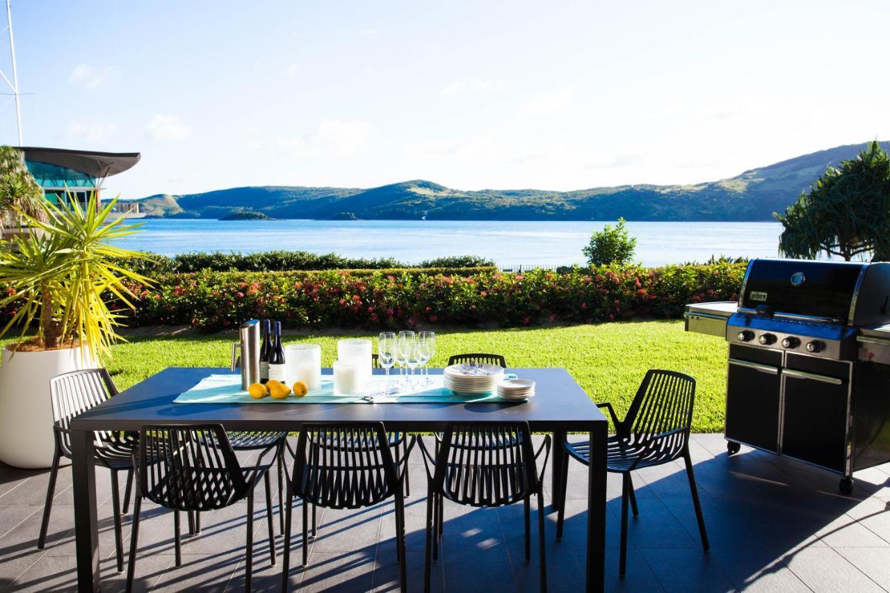 Yacht Club Villas Isla Hamilton Exterior foto